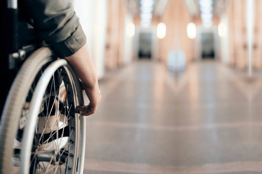 Wheelchair or Mobility Scooter: Which is Best for You?